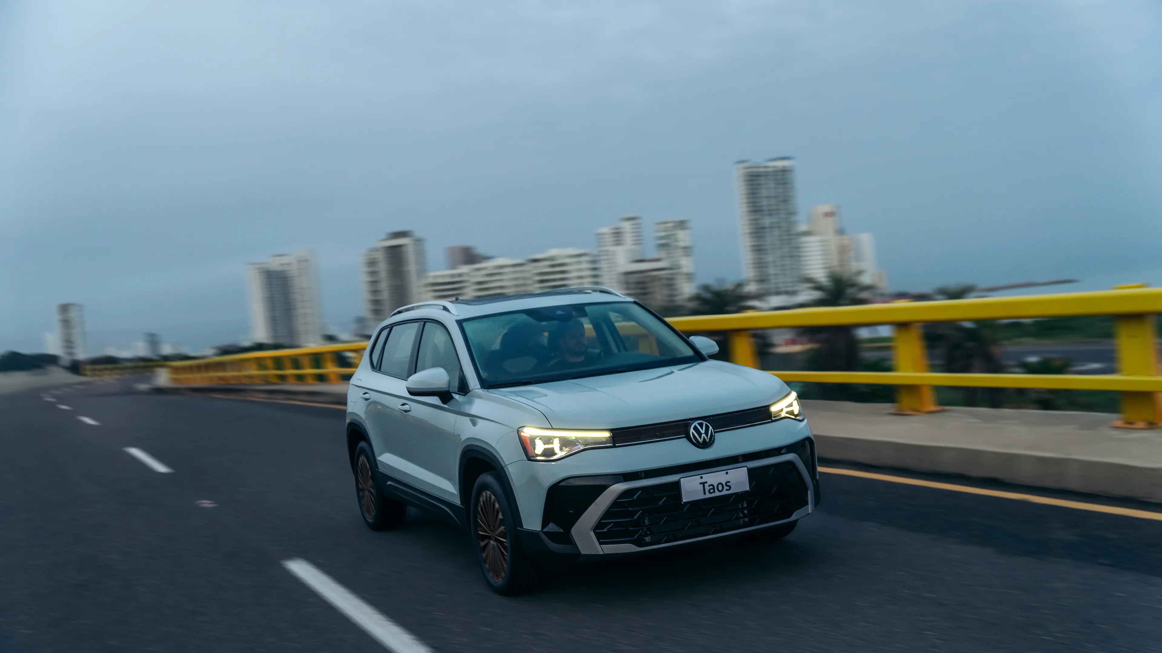 Volkswagen Taos